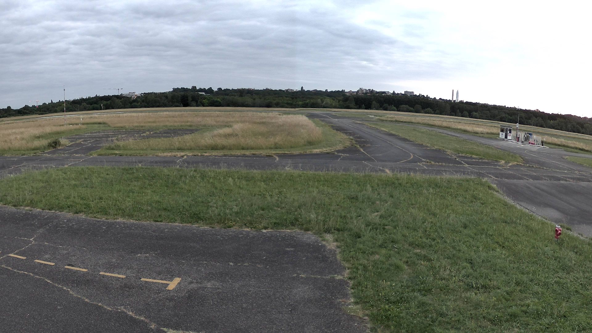 Balma › Sud-ouest: Aéroclub de l'ENAC