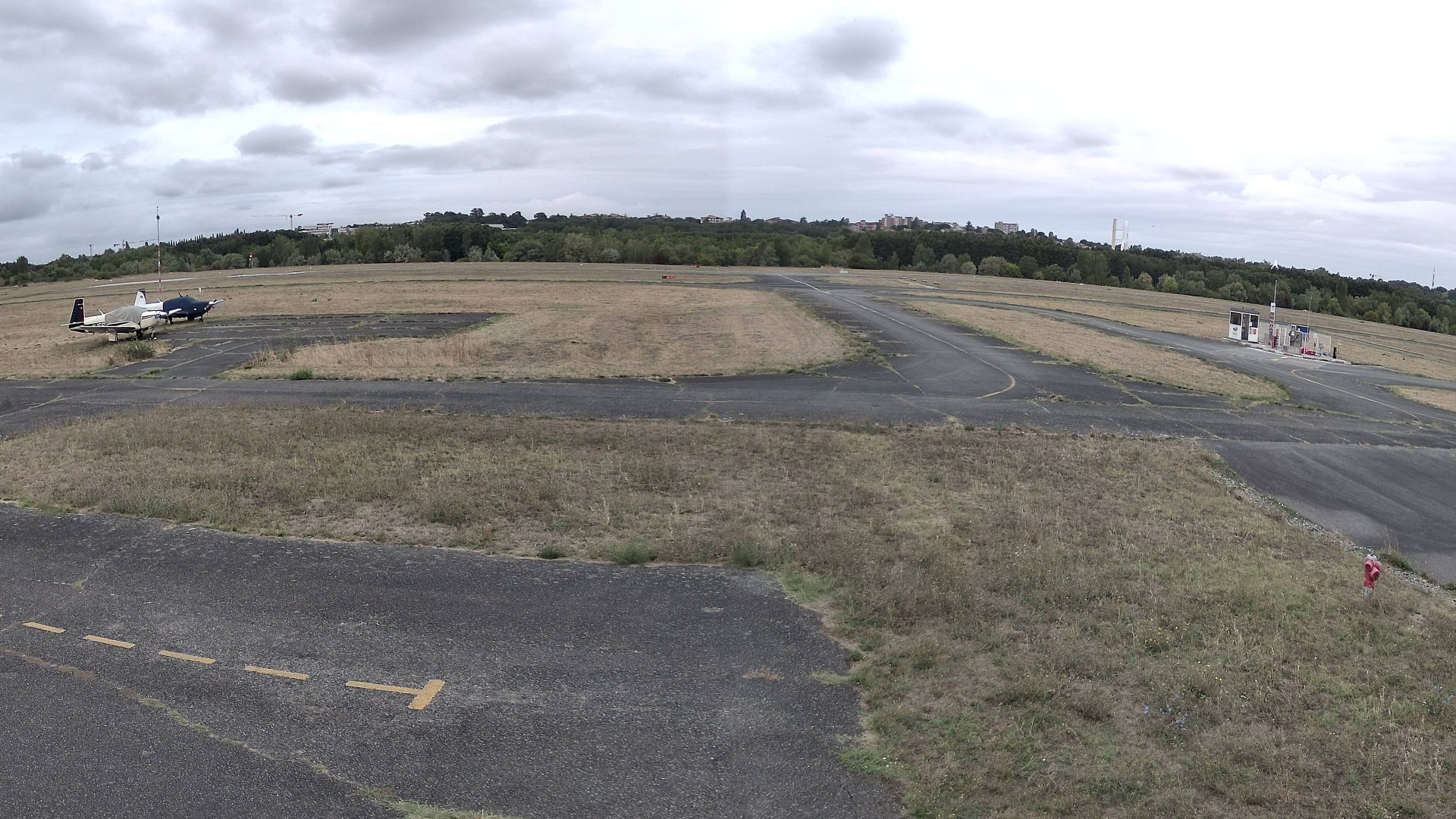 Balma › Sud-ouest: Aérodrome de Toulouse-Lasbordes / LFCL