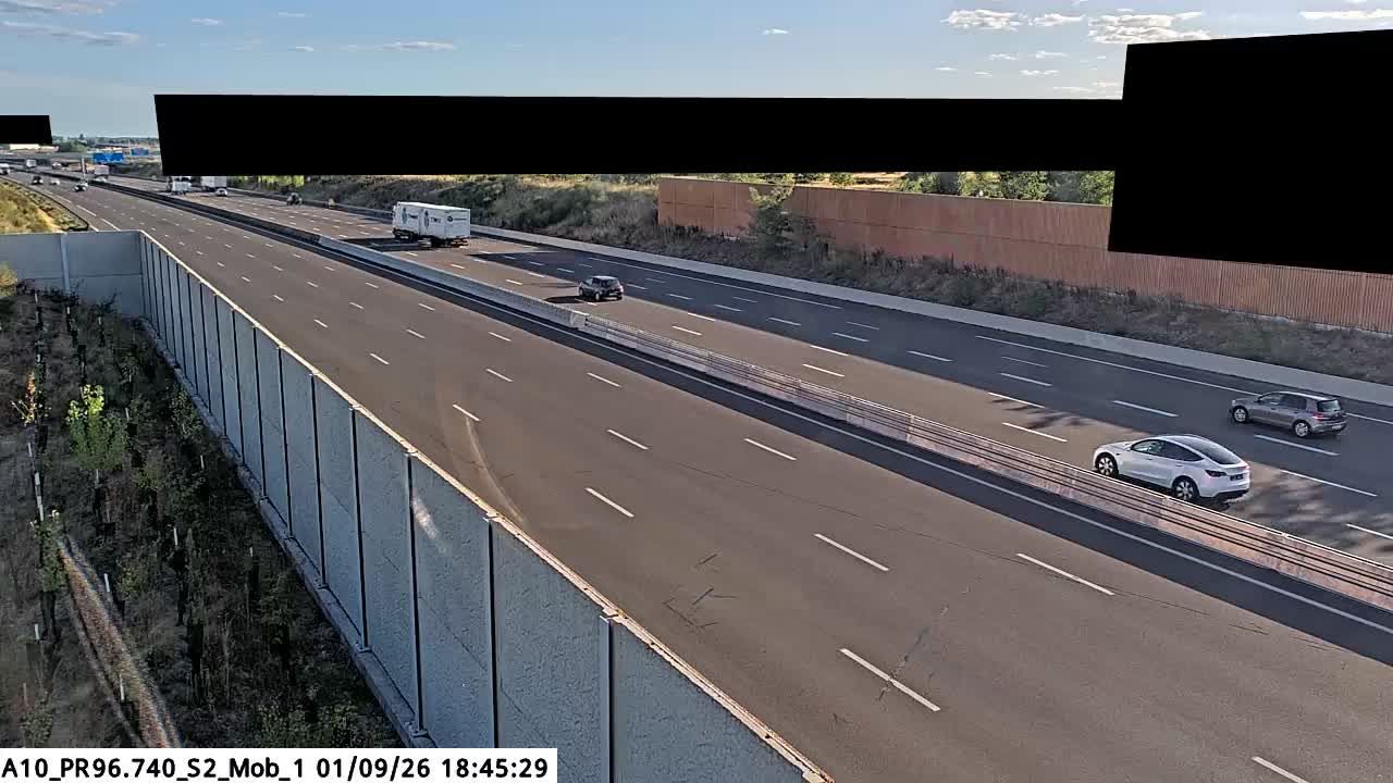 Saint-Jean-de-la-Ruelle › Nord: Bifurcation A10 et A71 près d'Orléans
