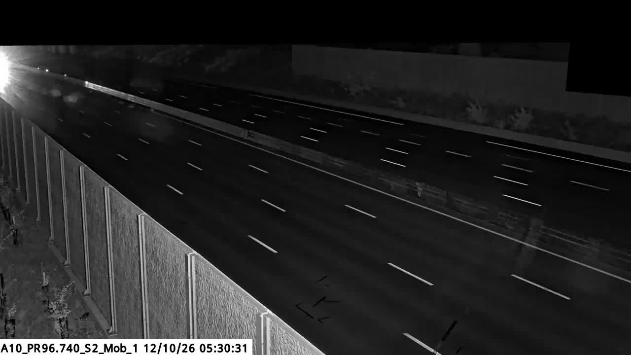 Saint-Jean-de-la-Ruelle › Nord: Bifurcation A10 et A71 près d'Orléans