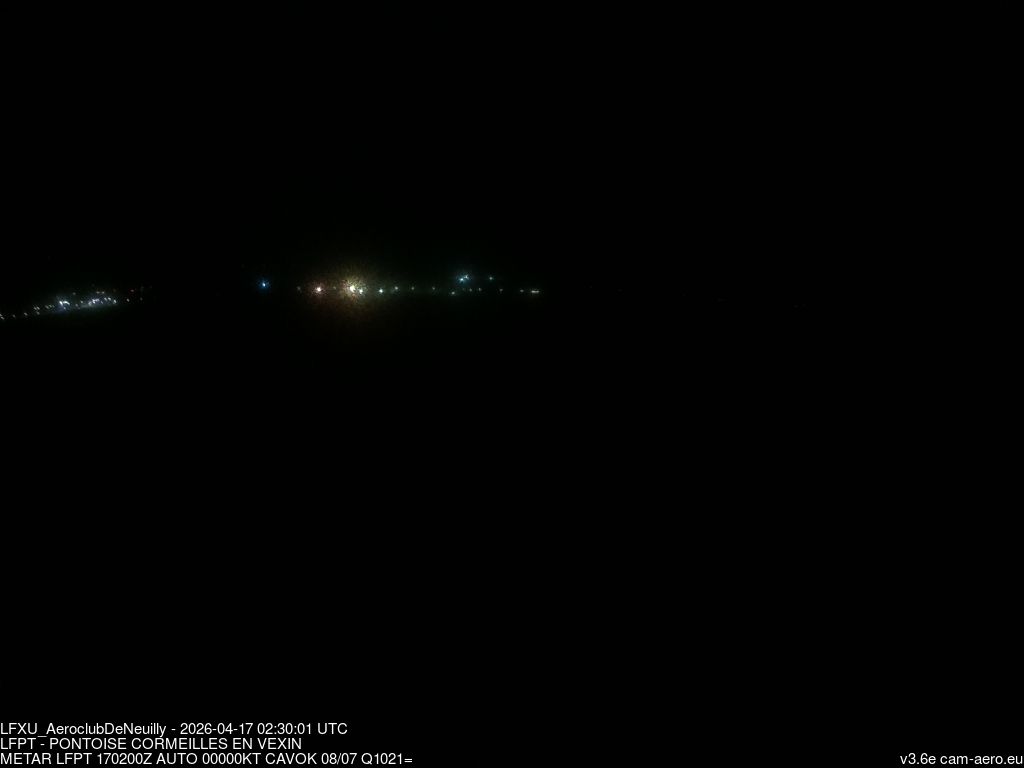 Les Mureaux › Nord: Aero Club de Neuilly - Les Mureaux Airport