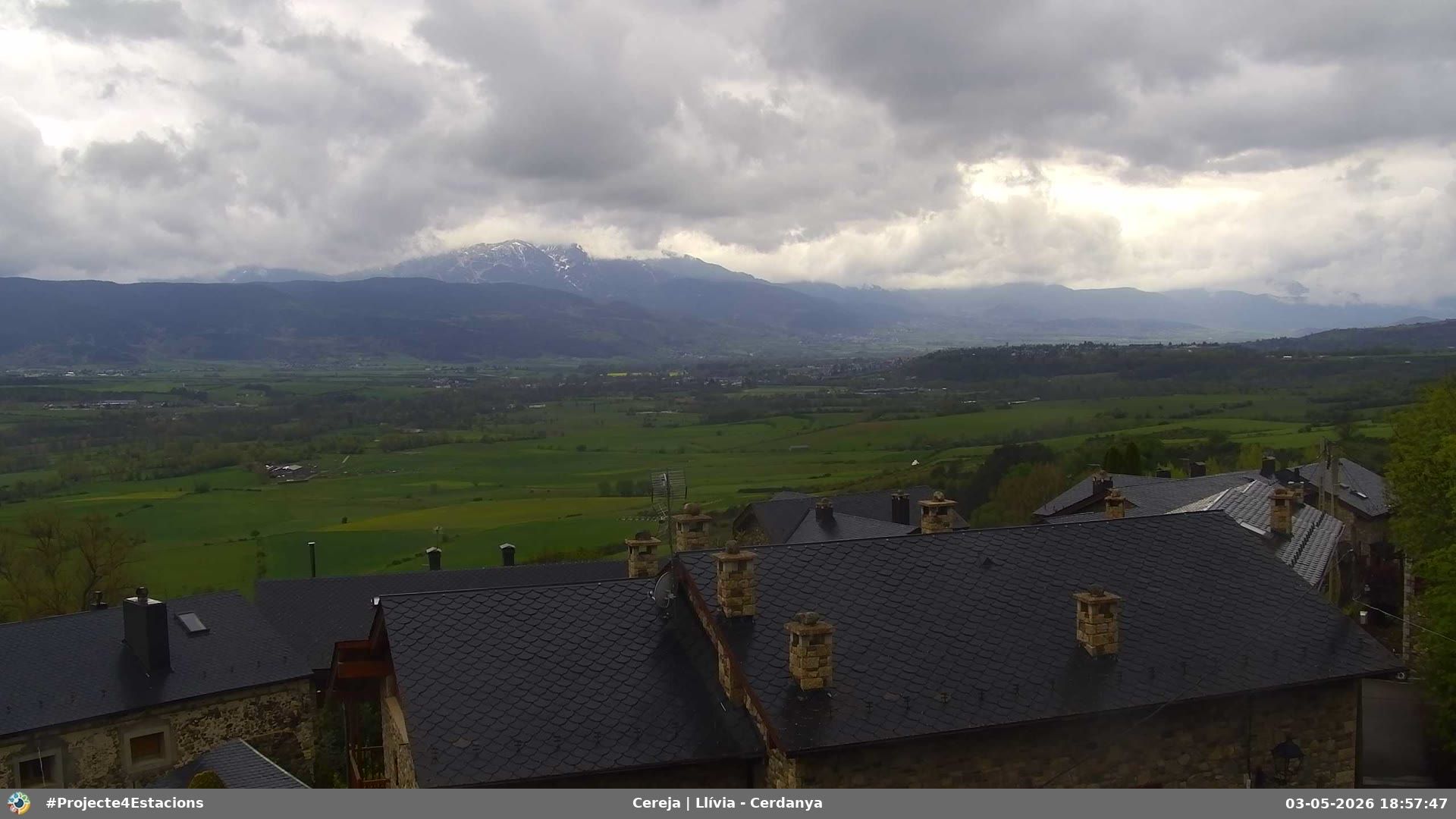 Llivia: Cereja