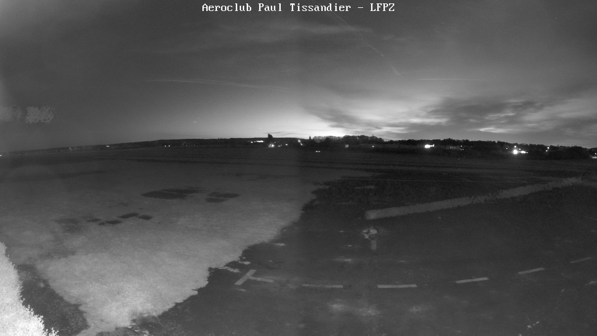 Saint-Cyr-l'École › Nord: Aéro Club Paul Tissandier - Aerodrome of Saint-Cyr-l'École