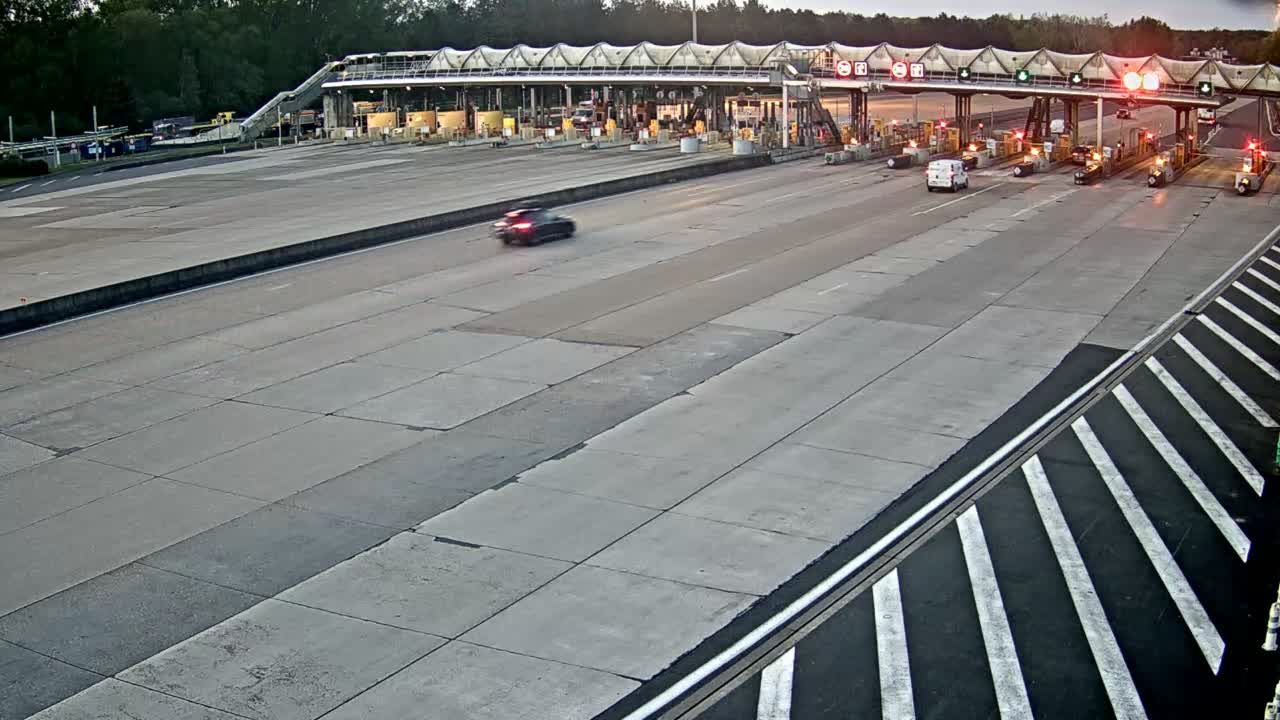 Fleury-en-Bière: Péage de Fleury