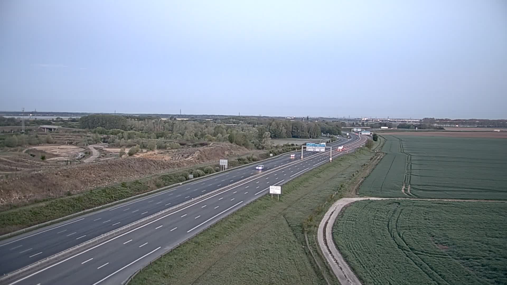 Montereau-sur-le-Jard: Melun-Bif. A5/A105, près de Melun, vue orientée vers Paris