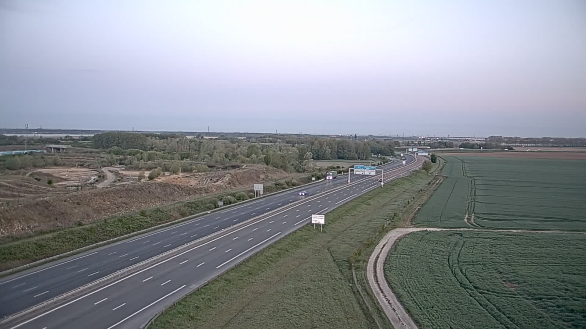 Montereau-sur-le-Jard: Melun-Bif. A5/A105, près de Melun, vue orientée vers Paris