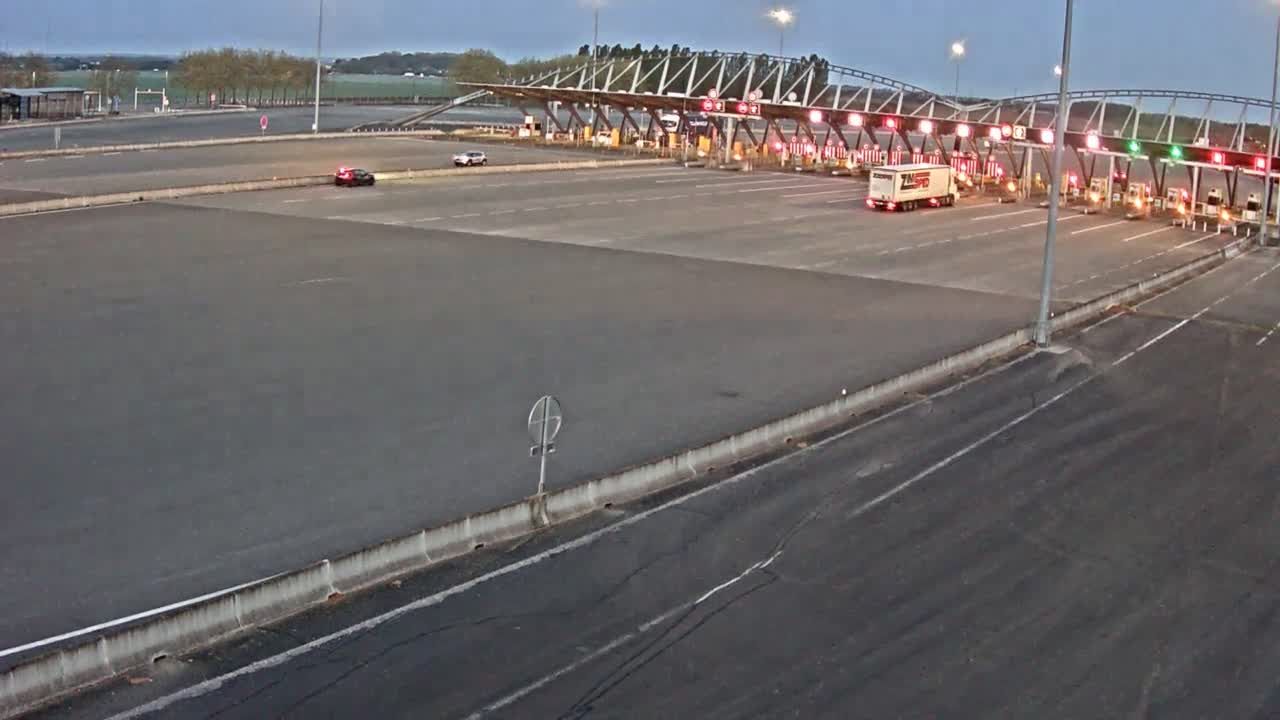 Vert-Saint-Denis: Pouilly-le-Fort: Péage des Eprunes