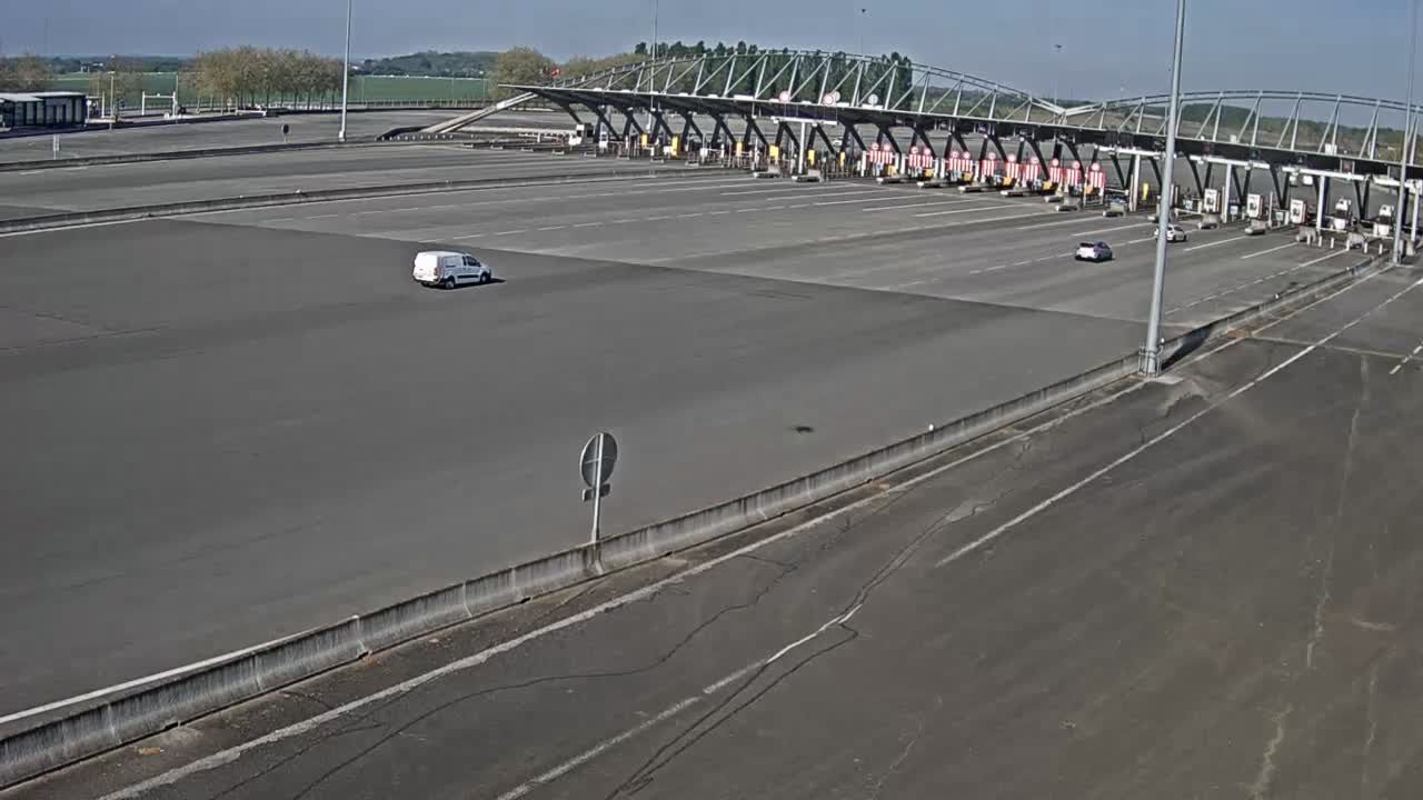 Vert-Saint-Denis: Pouilly-le-Fort: Péage des Eprunes