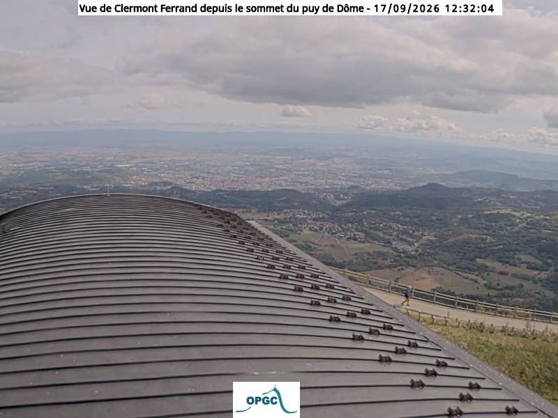 Saint-Jean-des-Ollières › Est: Espace muséographique du Temple de Mercure - Puy de Dôme