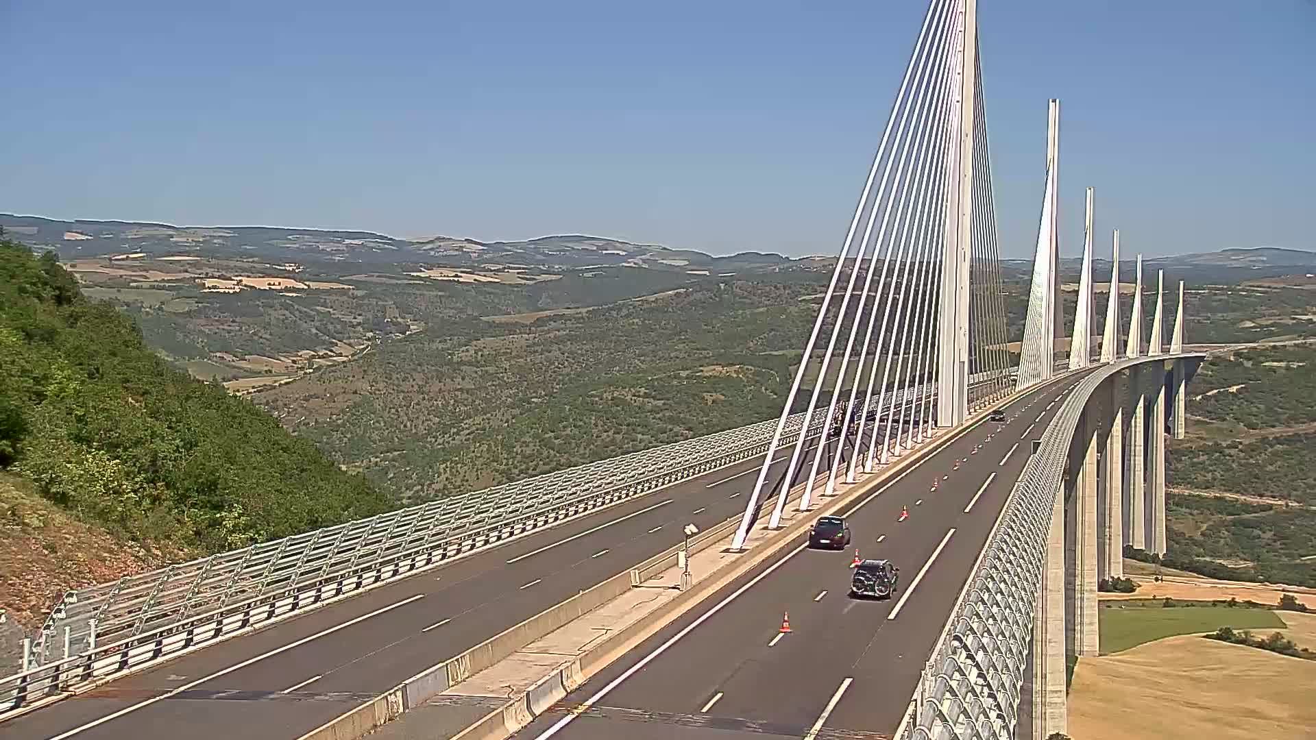 Creissels › Sud: Viaduc de Millau - A75
