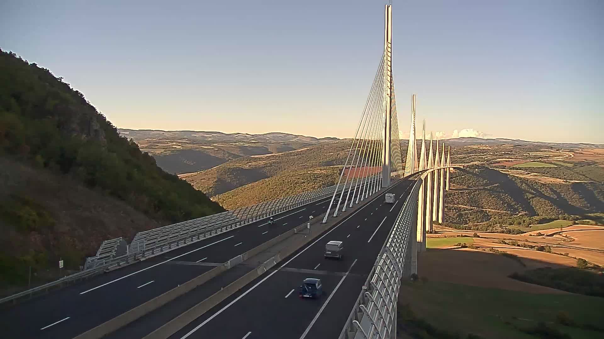 Creissels › Sud: Viaduc de Millau - A75