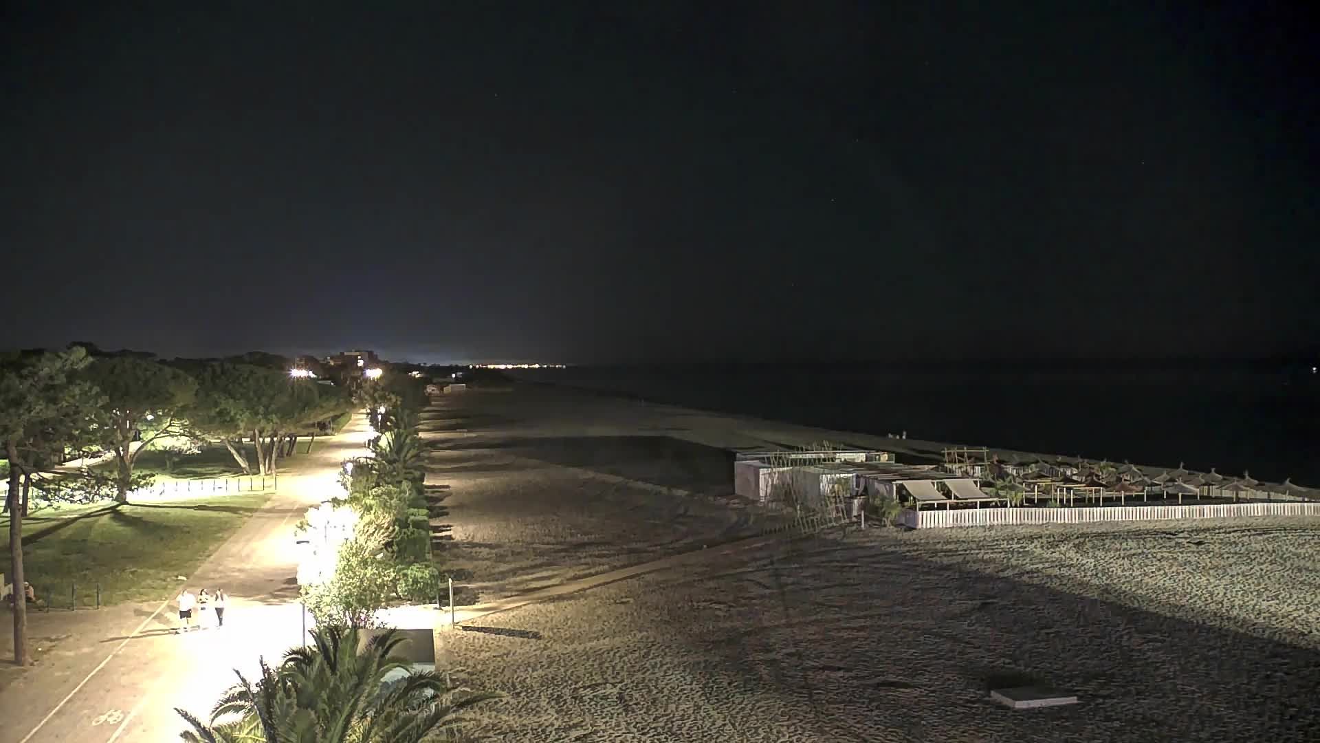Argelès-sur-Mer › Nord: Promenade du Front de Mer - La Plage Centrale