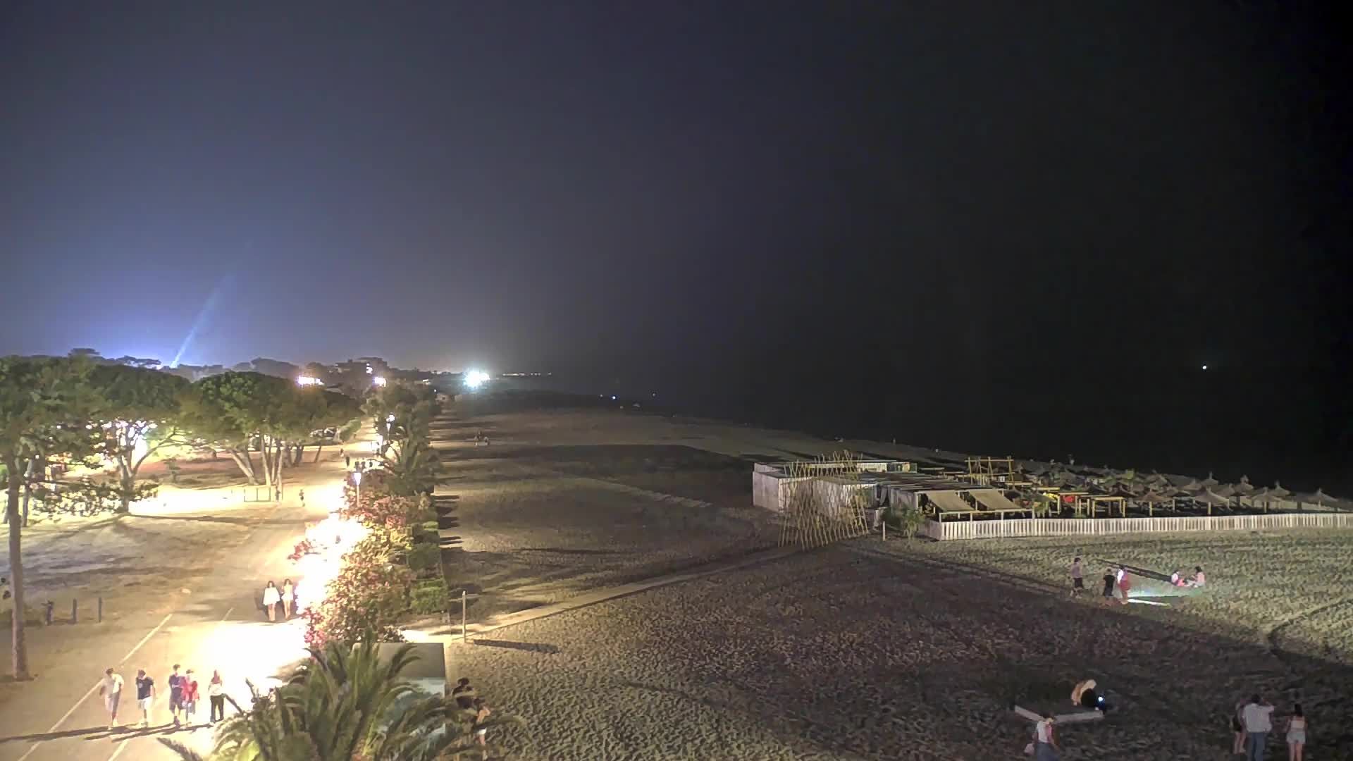 Argelès-sur-Mer › Nord: Promenade du Front de Mer - La Plage Centrale