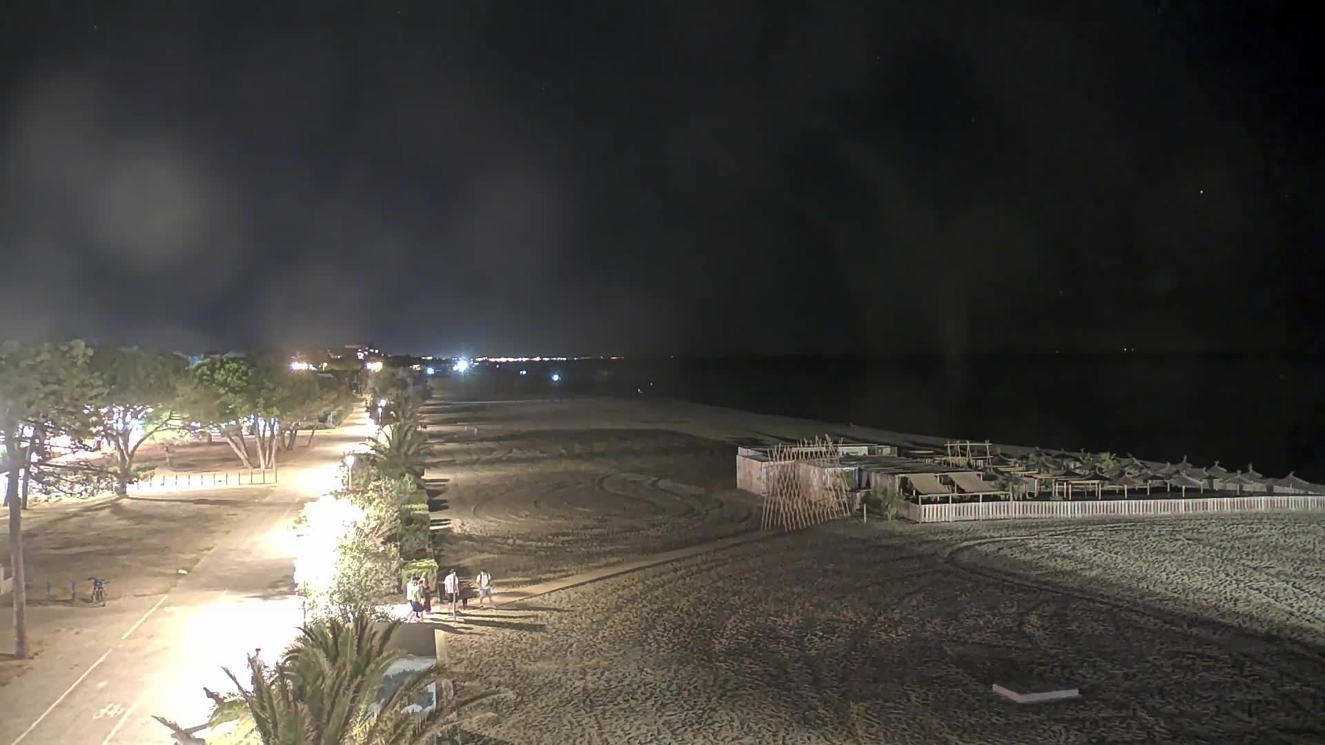 Argelès-sur-Mer › Nord: Promenade du Front de Mer - La Plage Centrale