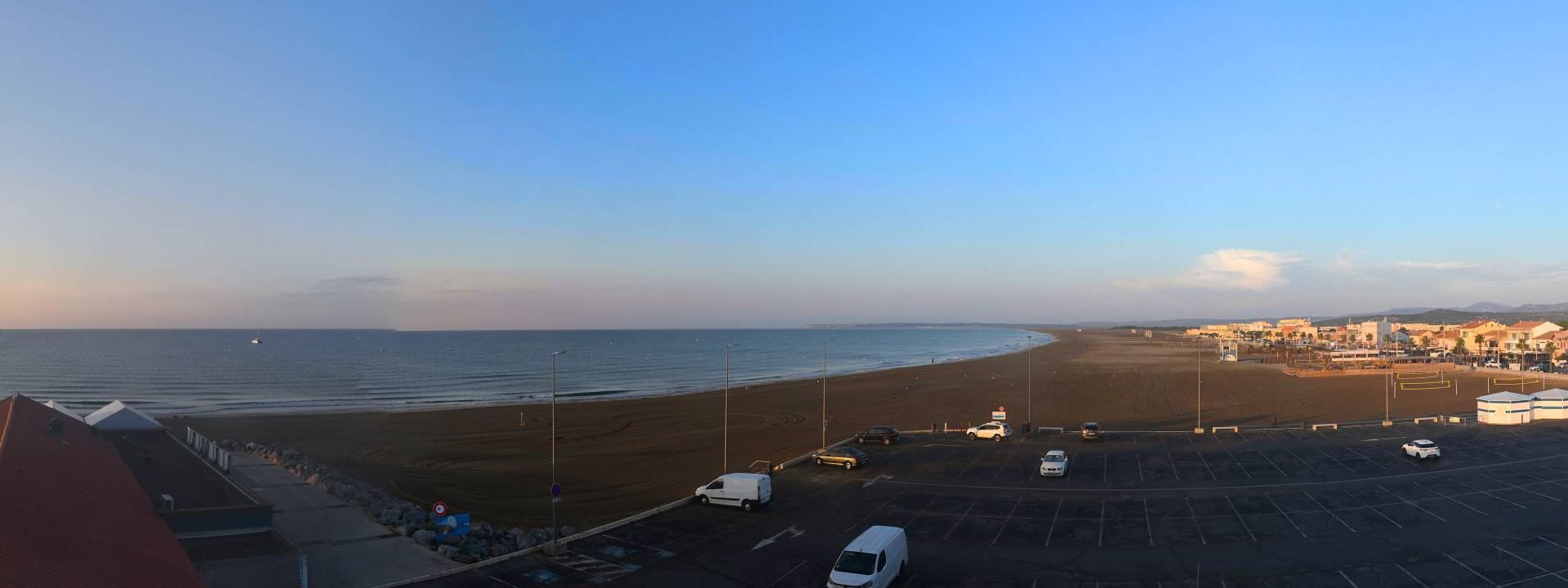 Port-la-Nouvelle › Sud: Plage Port La Nouvelle