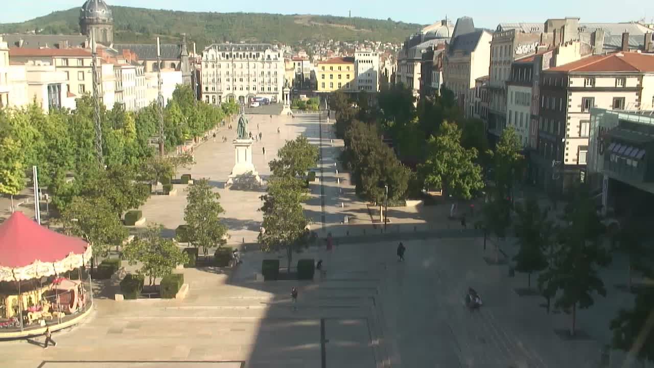 Clermont-Ferrand: Clermont Ferrand Place de Jaude