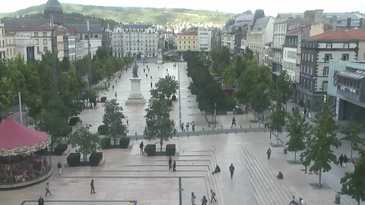 Clermont-Ferrand: Clermont Ferrand Place de Jaude