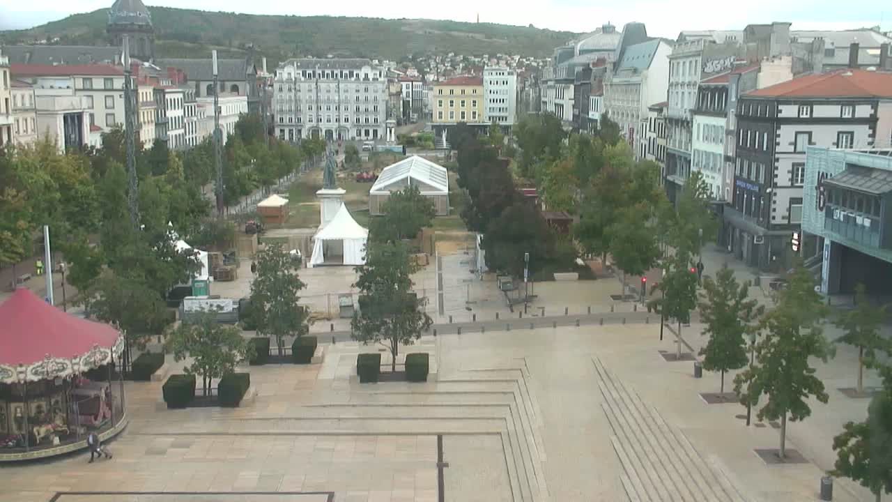Clermont-Ferrand: Clermont Ferrand Place de Jaude
