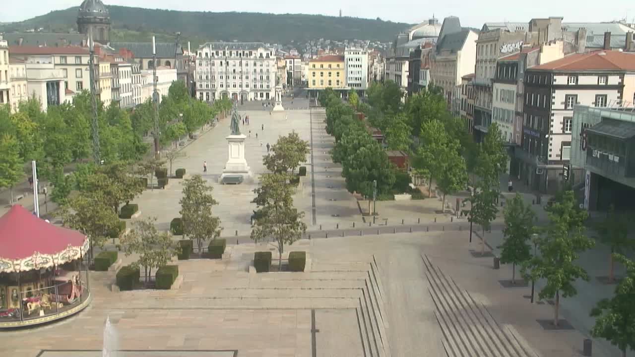 Clermont-Ferrand: Place Jaude