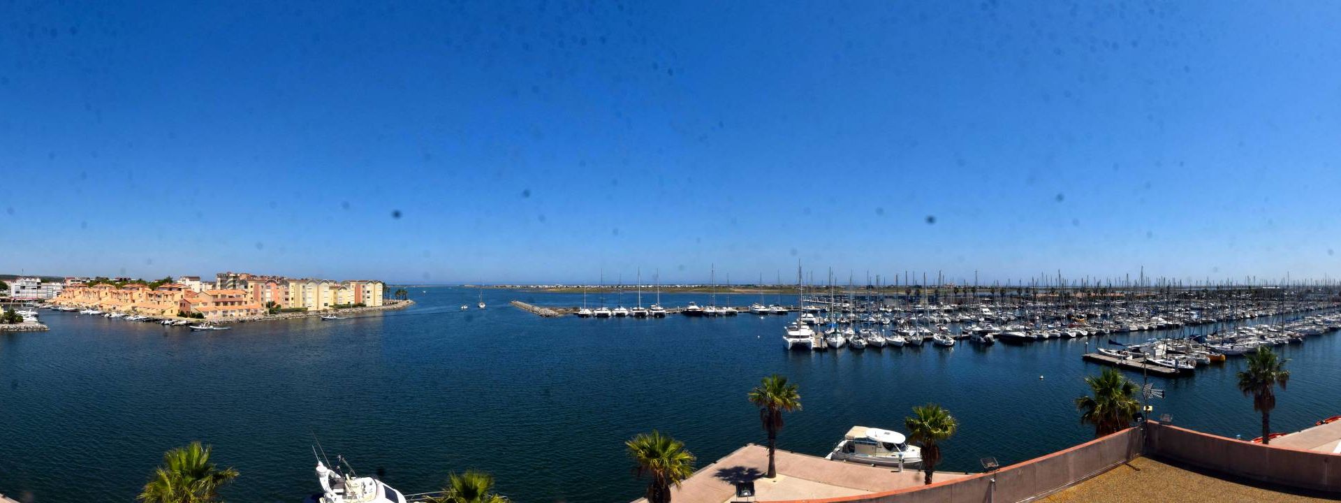 Gruissan: Capitainerie du Port de plaisance de Gruissan