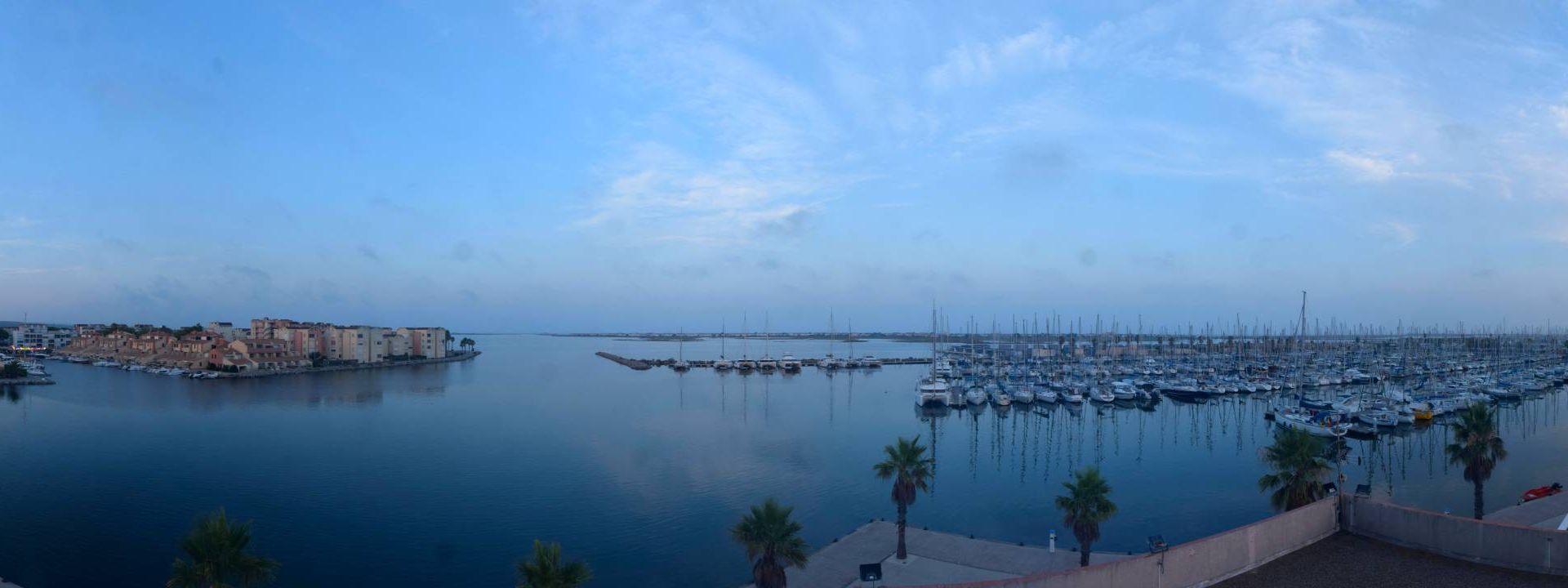 Gruissan: Capitainerie du Port de plaisance de Gruissan