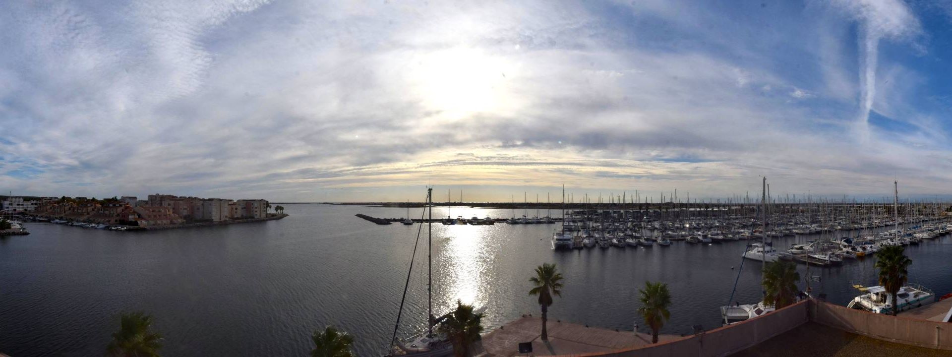 Gruissan: Capitainerie du Port de plaisance de Gruissan