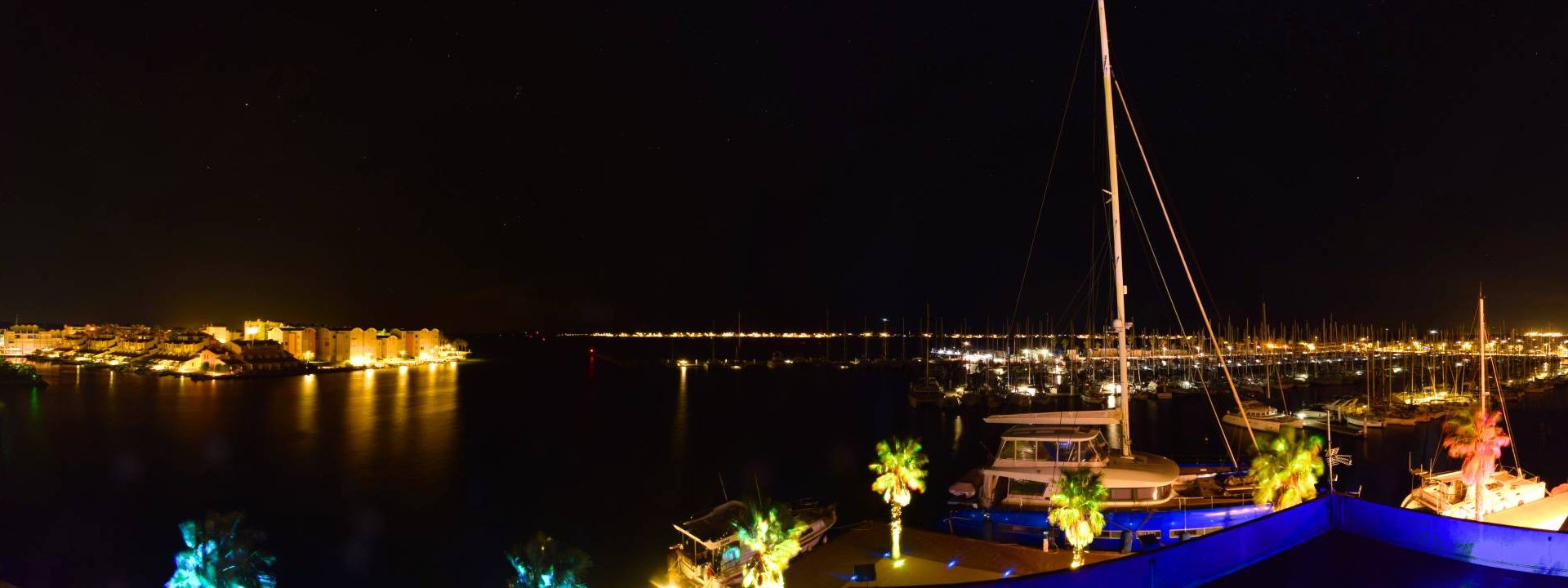 Gruissan: Capitainerie du Port de plaisance de Gruissan