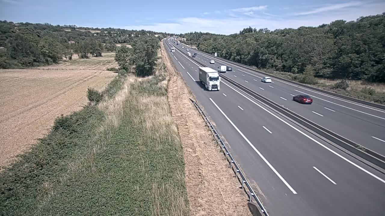 Champs: A71 - Aire des volcans
