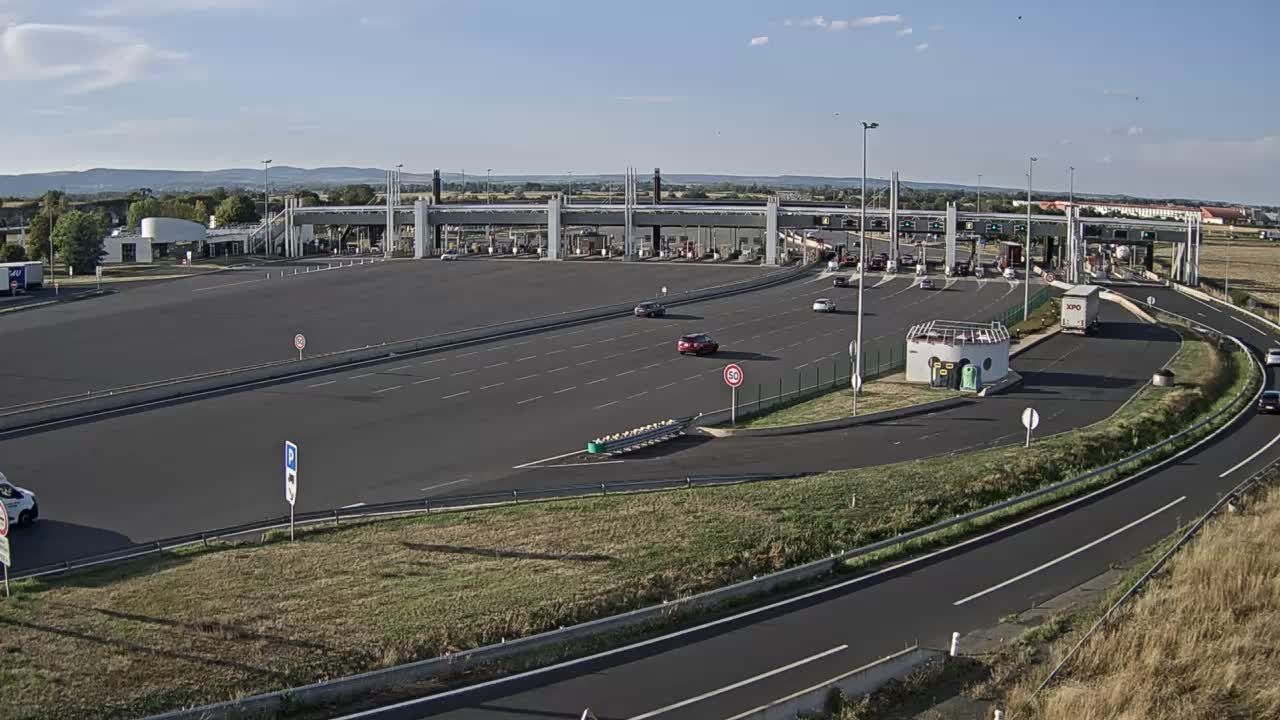 Saint-Beauzire › Nord: Toll Station
