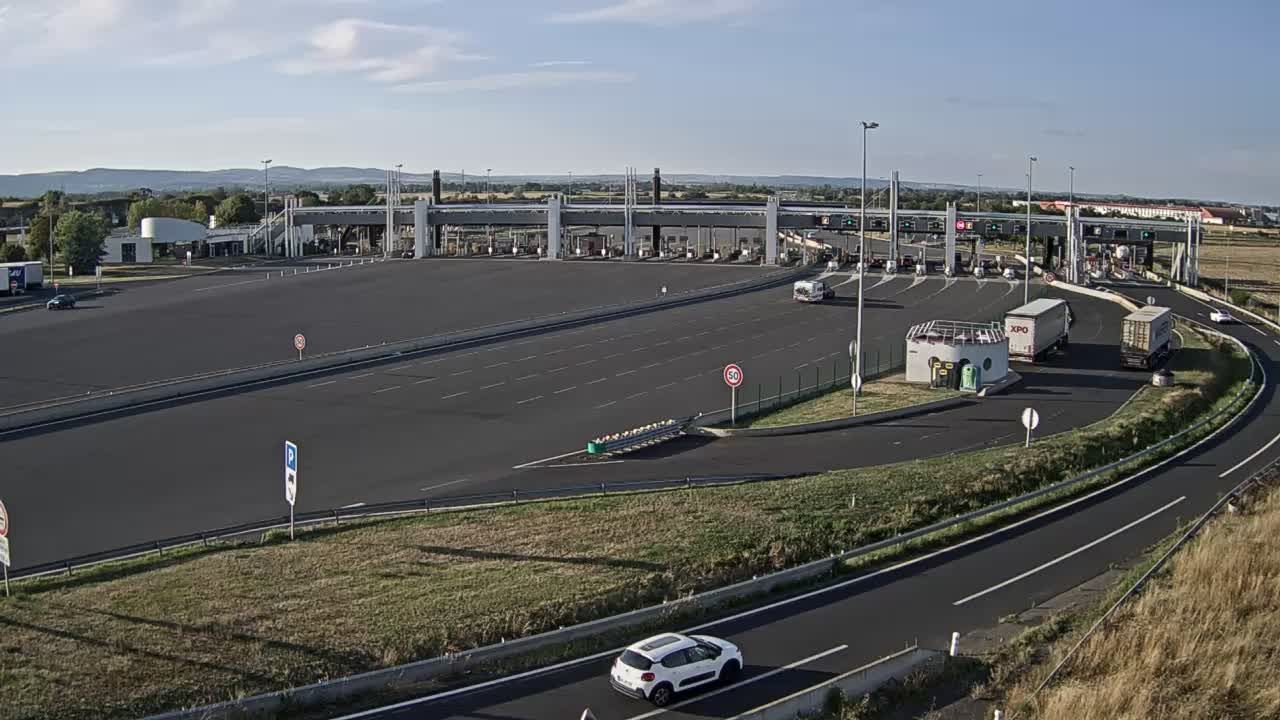 Saint-Beauzire › Nord: Toll Station