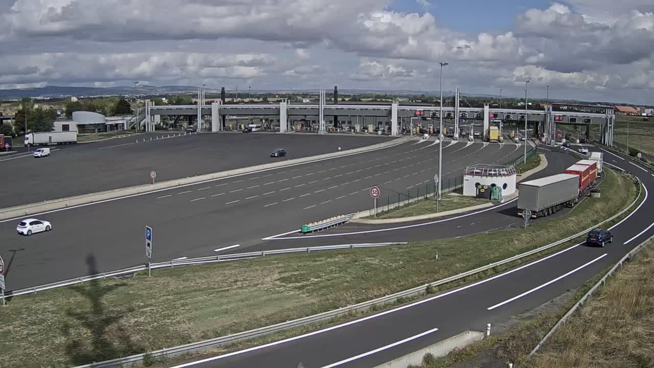 Saint-Beauzire › Nord: Toll Station