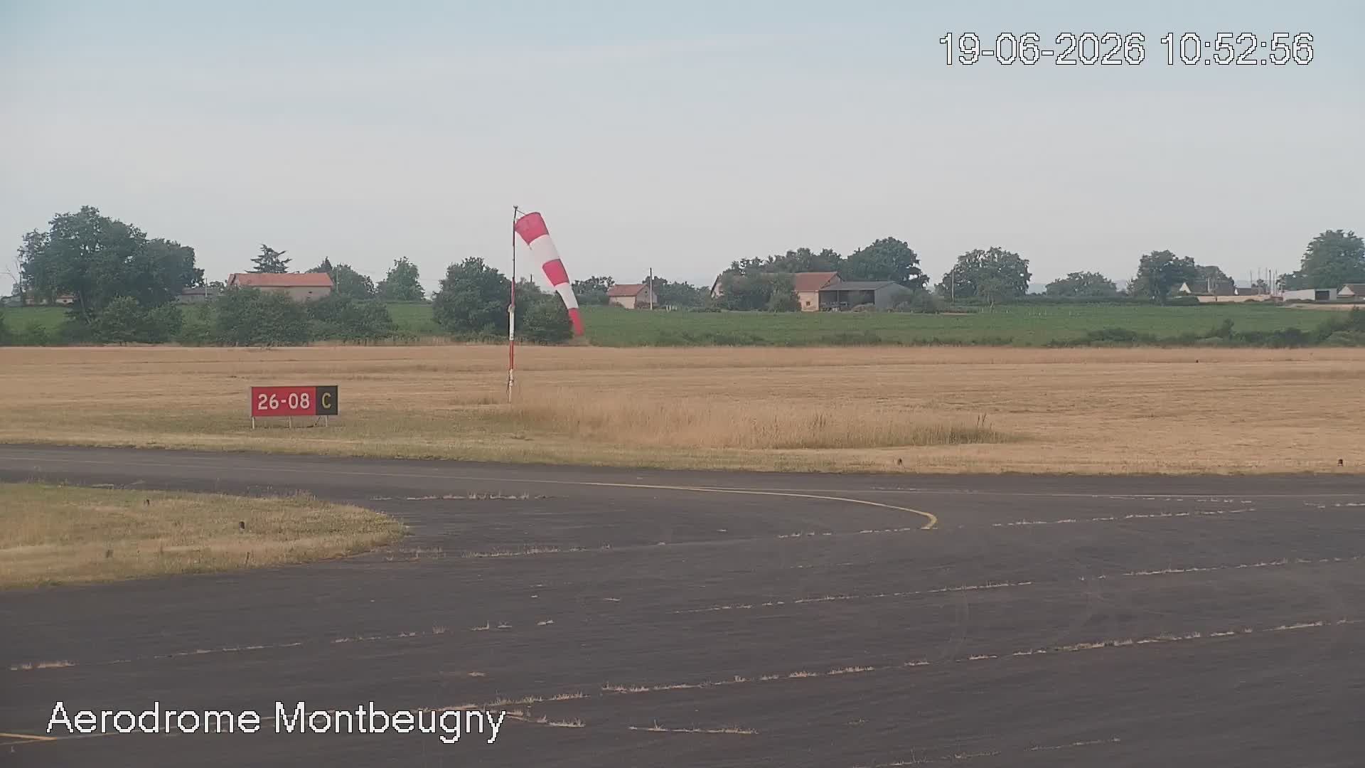 Toulon-sur-Allier › Sud-ouest: Moulins – Montbeugny Airport