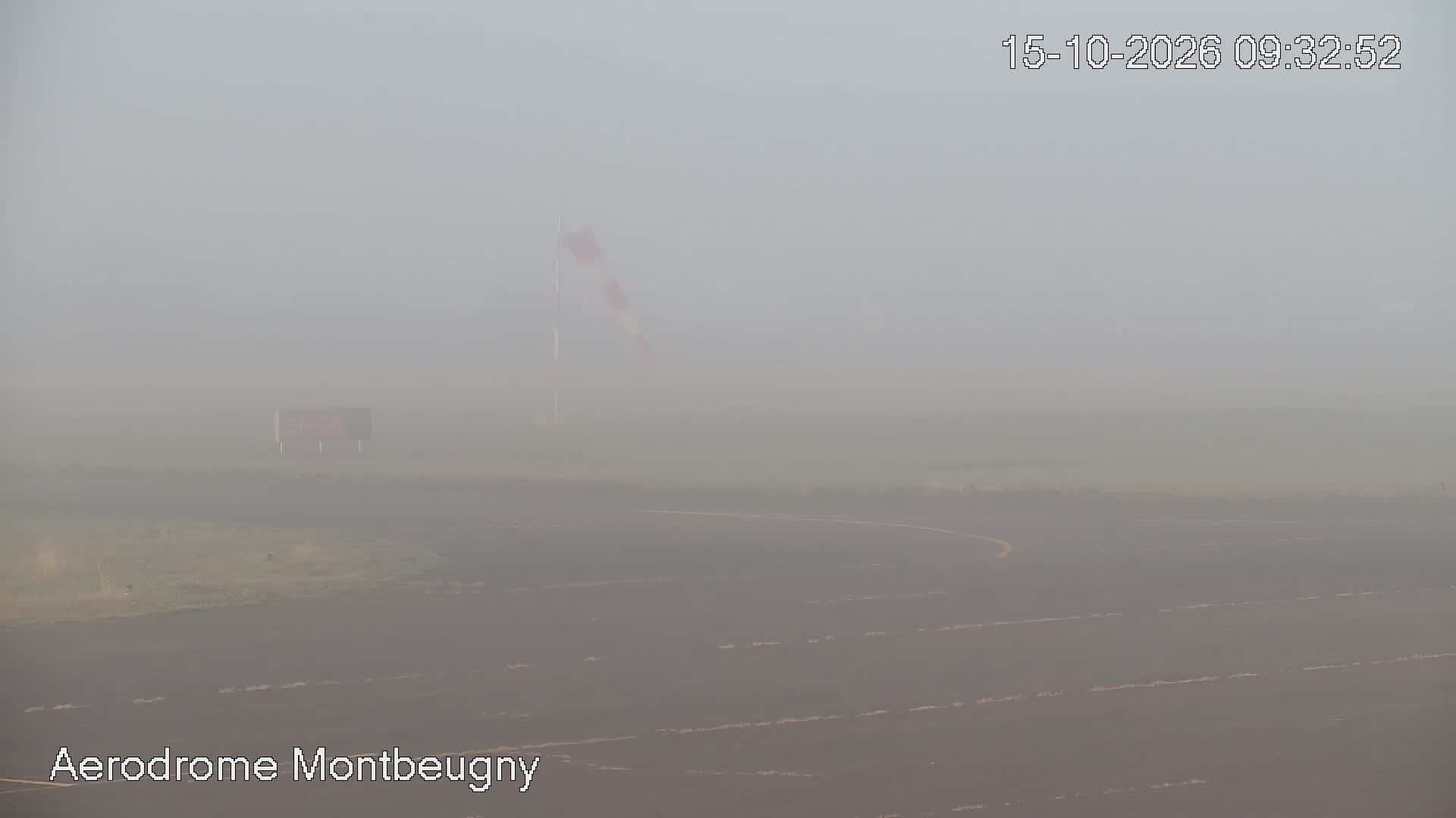 Toulon-sur-Allier › Sud-ouest: Moulins – Montbeugny Airport