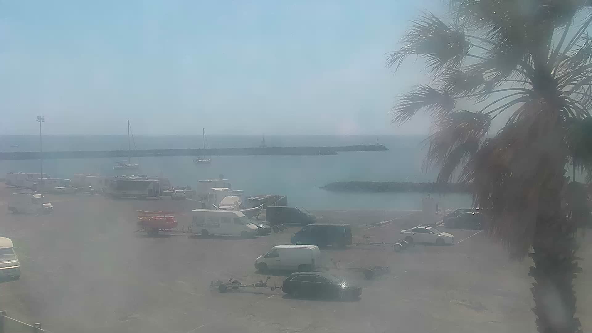 Agde: Cap d - Entrée du port