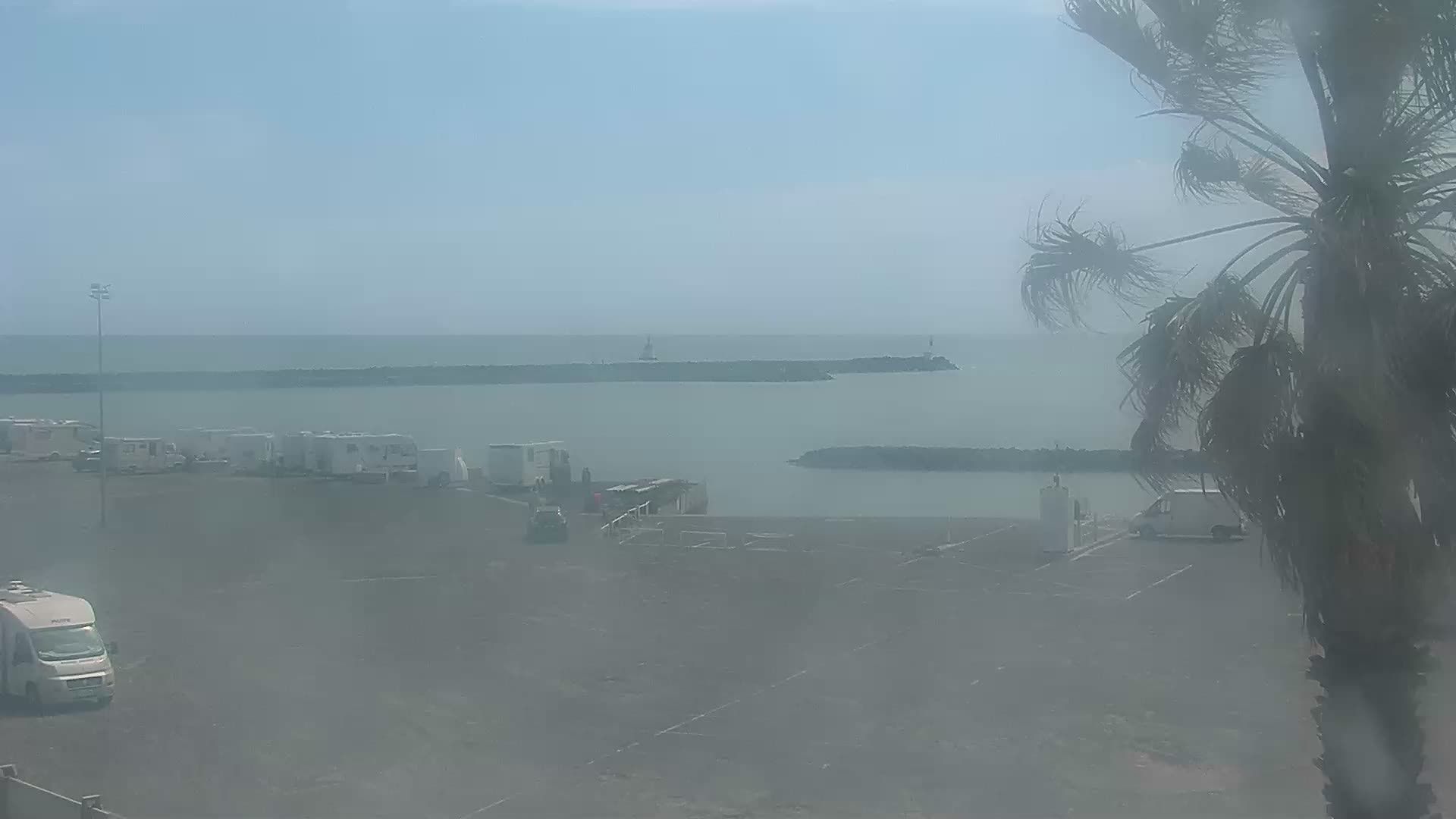 Agde: Cap d - Entrée du port