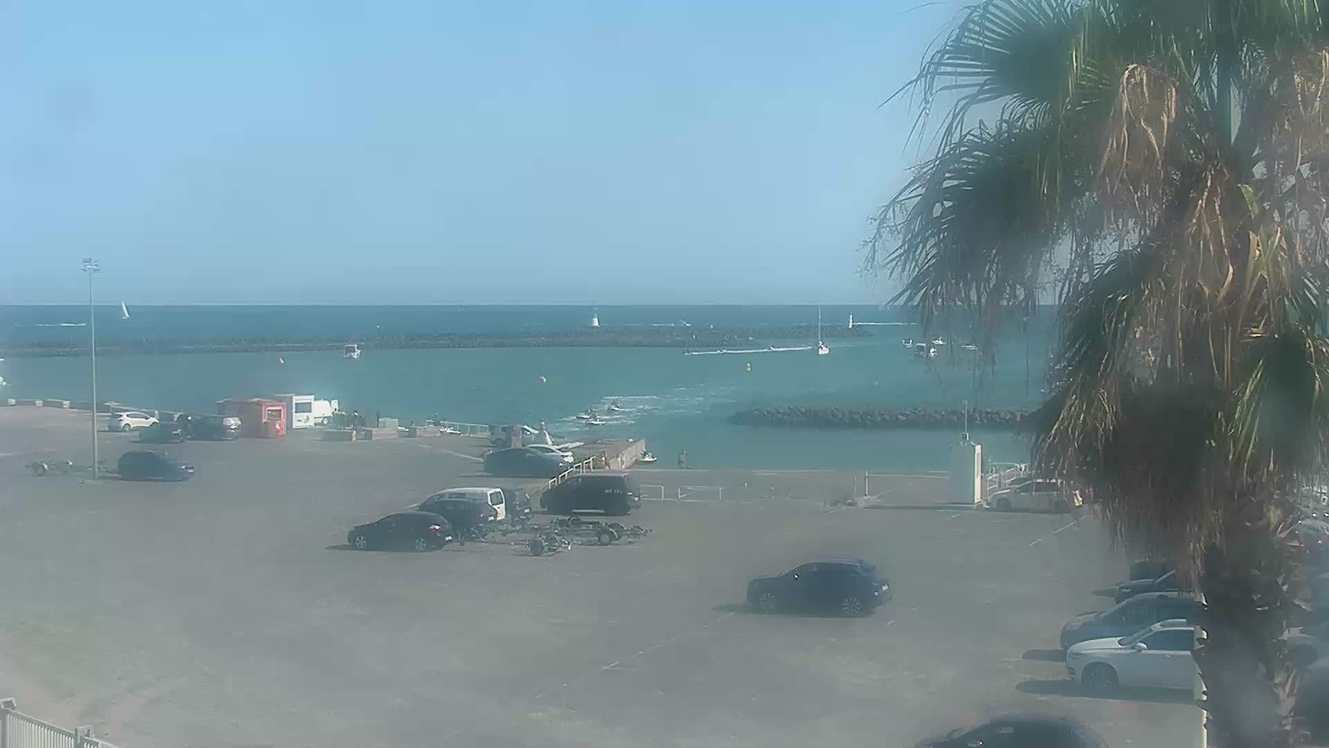 Agde: Cap d - Entrée du port