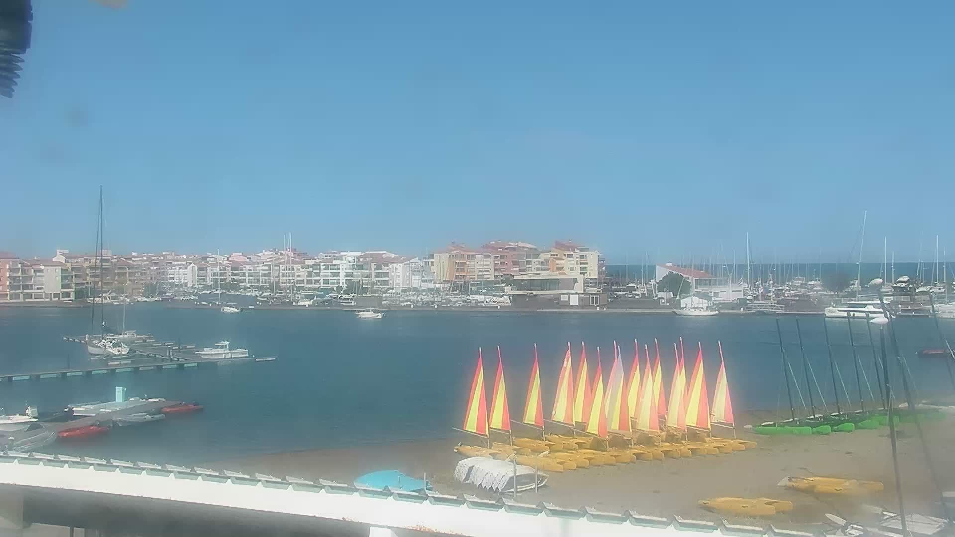 Agde: Cap d - Plage du centre nautique