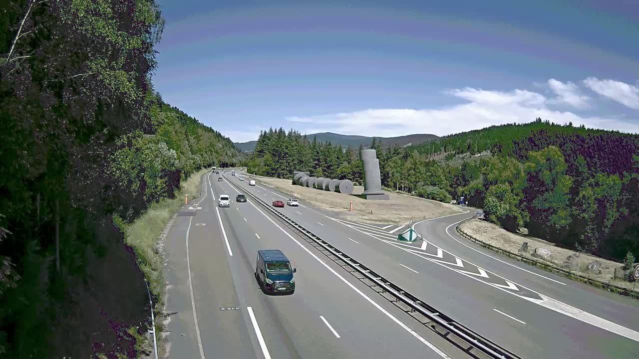 Saint-Gervazy: Noirétable-A89, aire des Suchères, près de Noirétable, vue orientée vers Clermont-Ferrand