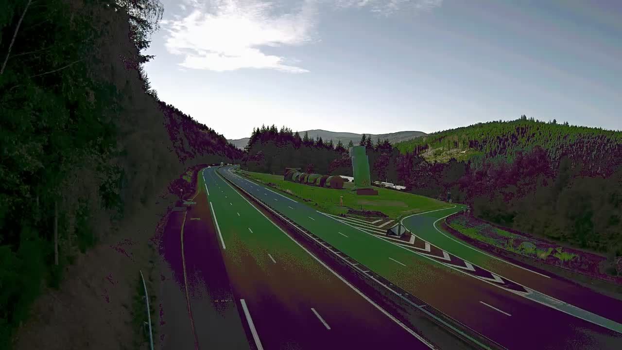 Saint-Gervazy: Noirétable-A89, aire des Suchères, près de Noirétable, vue orientée vers Clermont-Ferrand