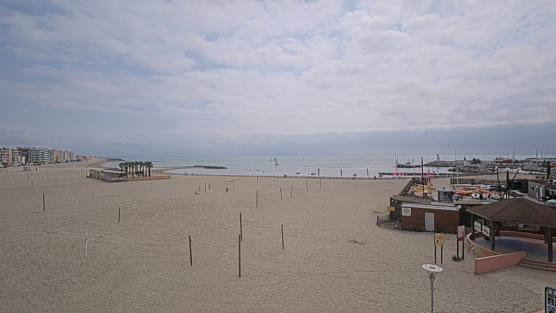 Palavas-les-Flots › Sud-est: Plage Palavas-les-Flots accès navigable