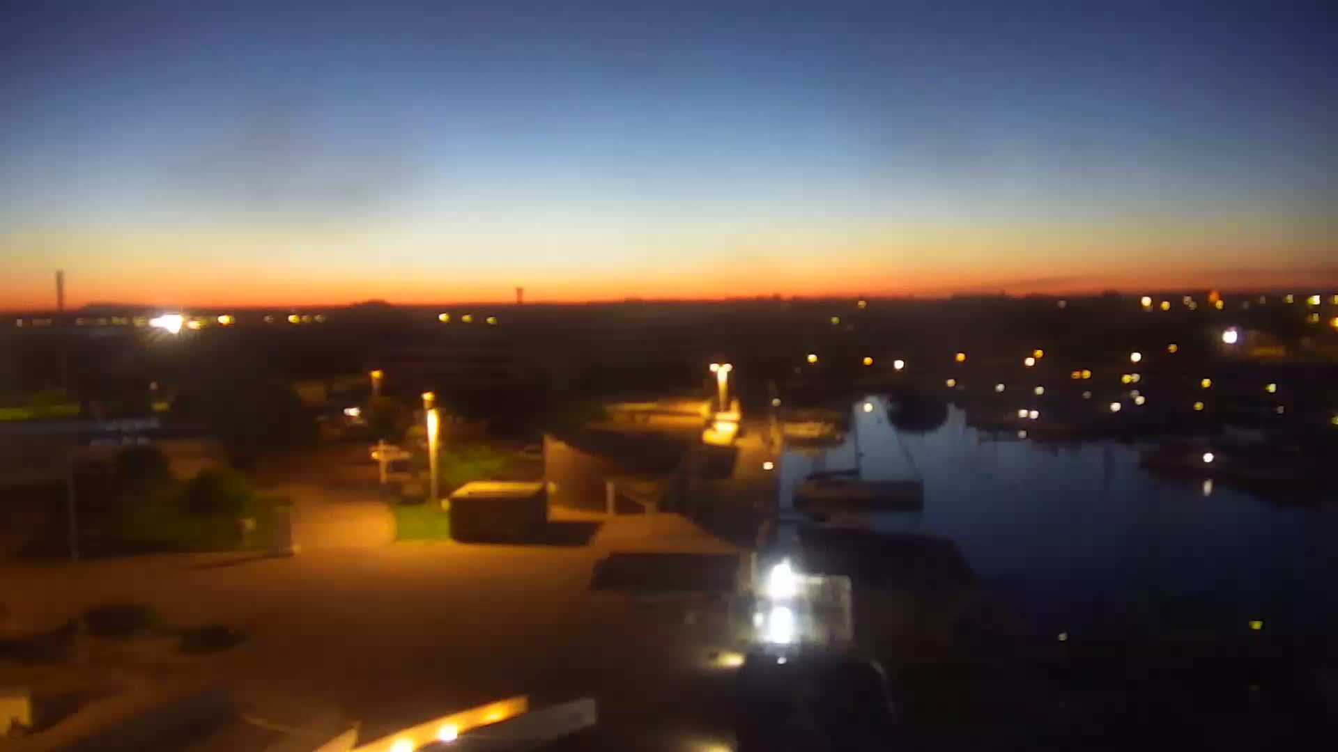 Le Grau-du-Roi: Yacht Club 2000 - Port Camargue - La Marinette (navette portuaire)