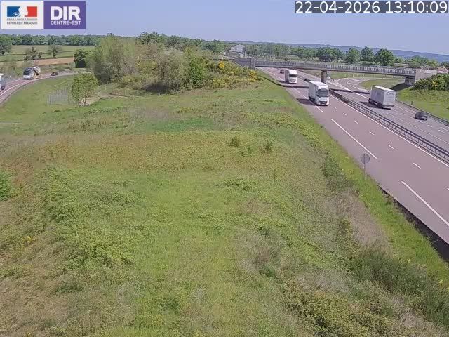 Saint-Léger-lès-Paray: Paray-le-Monial N79 PR13+407