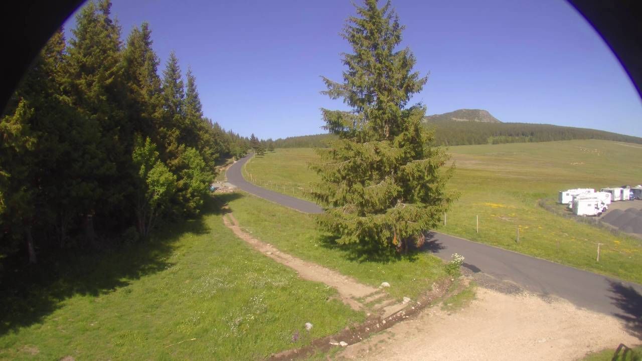 Les Estables › Nord-est: Maison Forestiere