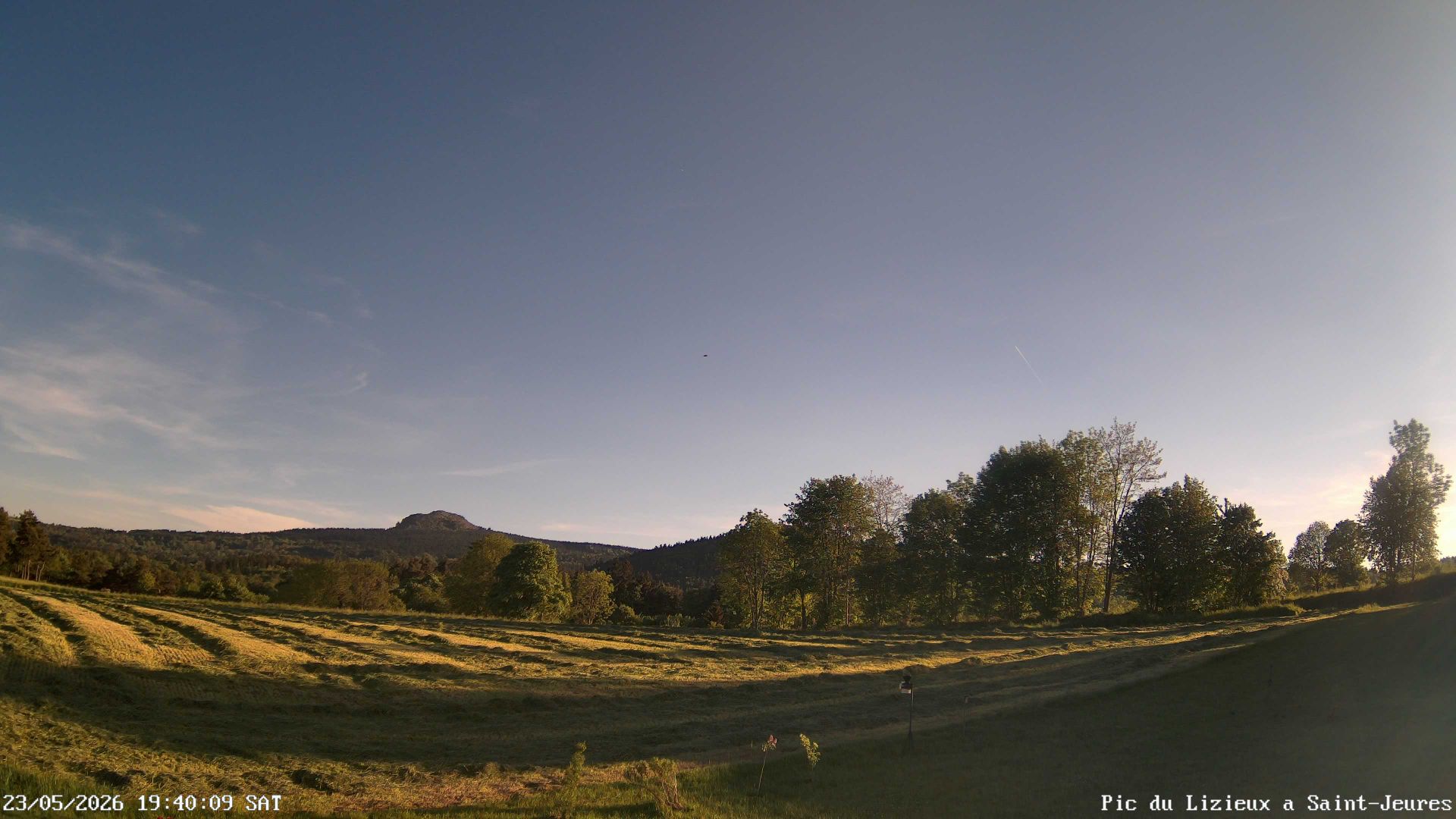 Saint-Jeures › Sud: Suc du Mounier - Pic du Lizieux