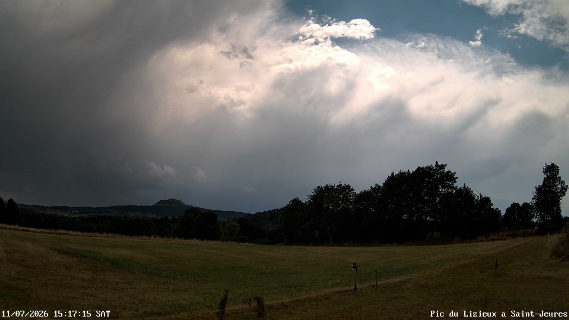 Saint-Jeures › Sud: Suc du Mounier - Pic du Lizieux