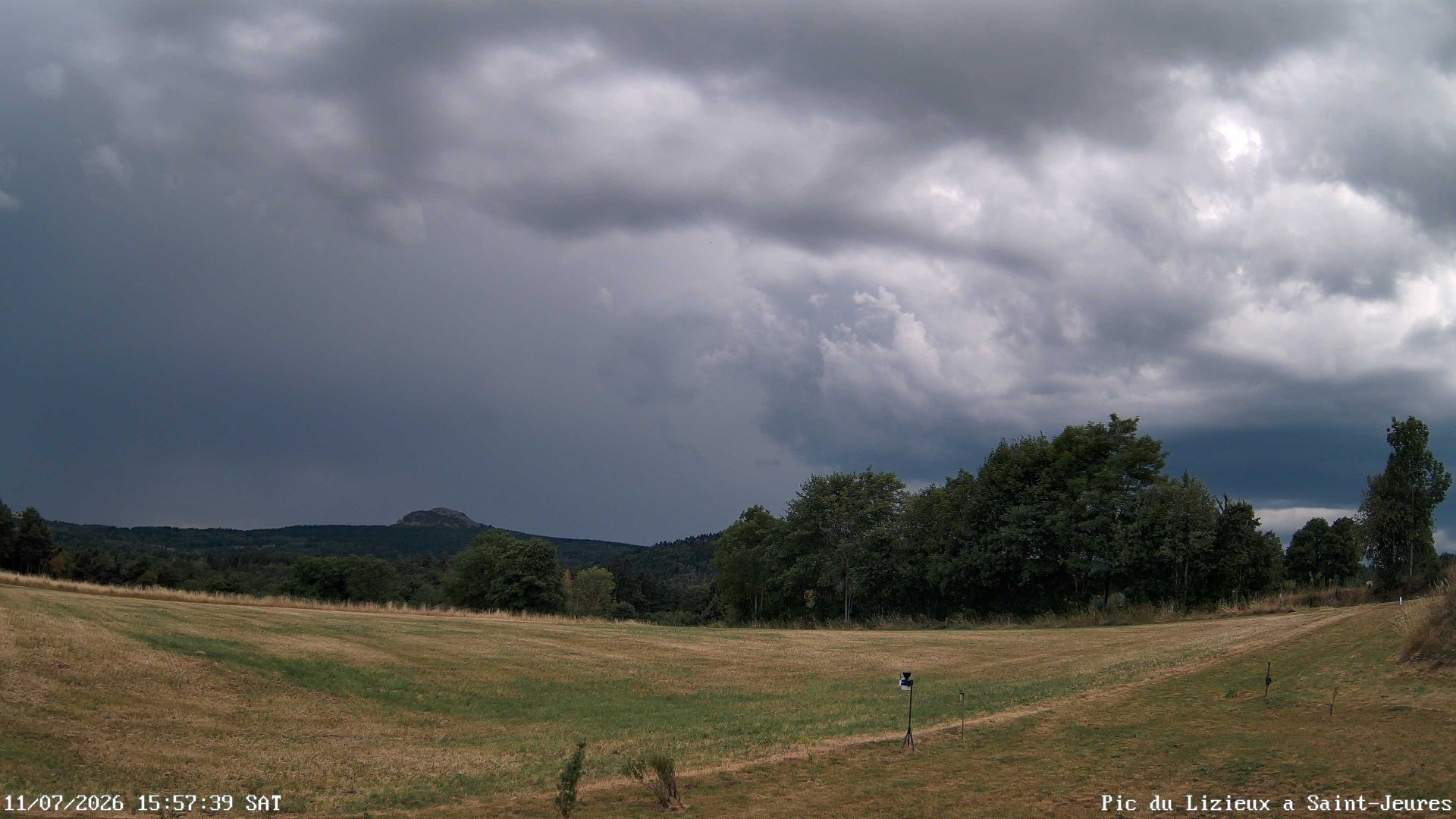 Saint-Jeures › Sud: Suc du Mounier - Pic du Lizieux