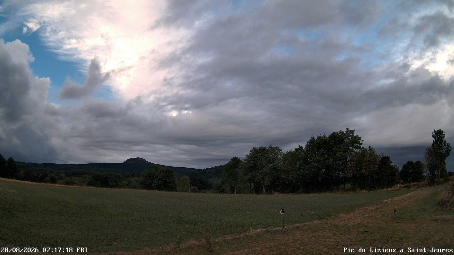 Saint-Jeures › Sud: Suc du Mounier - Pic du Lizieux