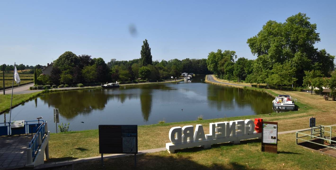 Génelard: Le Bassin