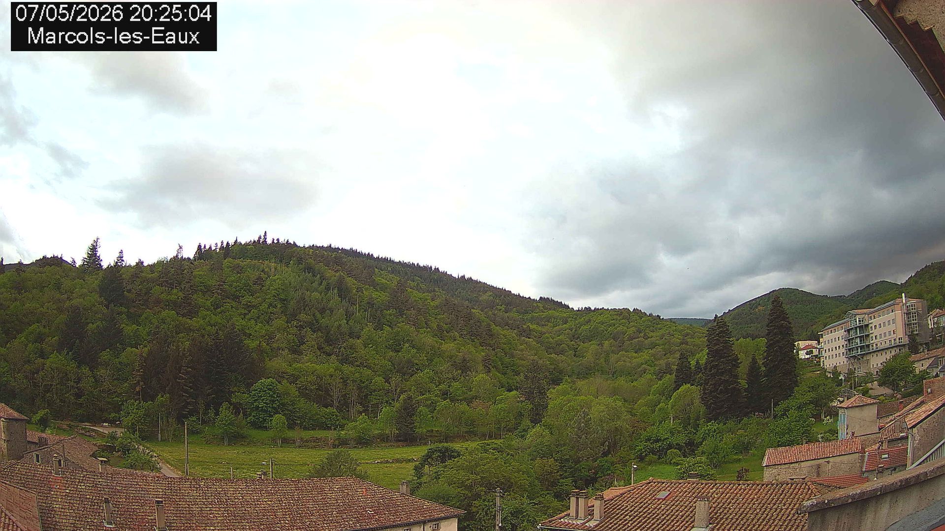 Marcols-les-Eaux › Ouest