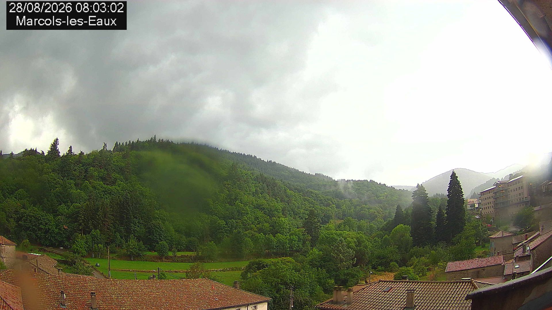 Marcols-les-Eaux › Ouest